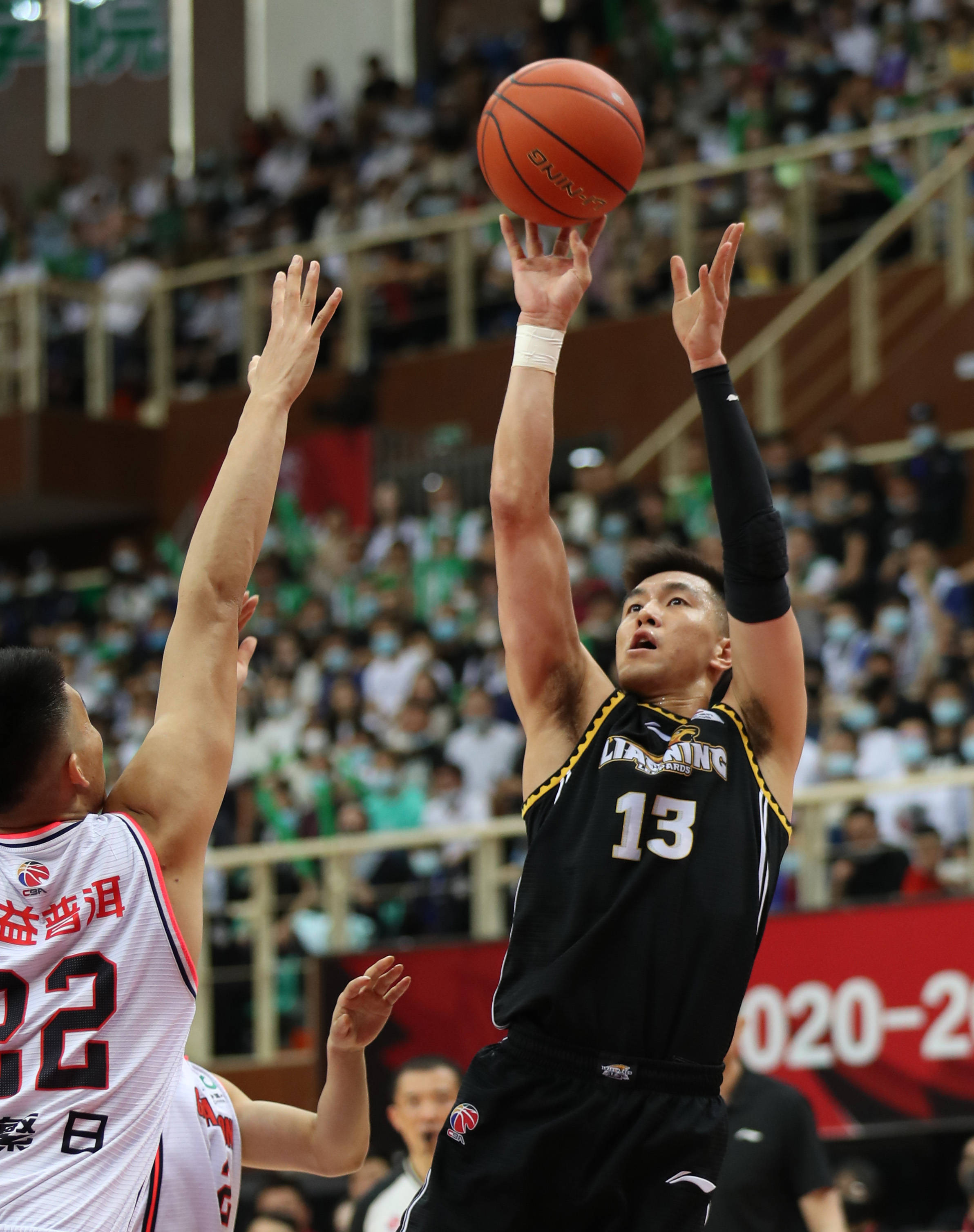 但在海港B 但在海港B