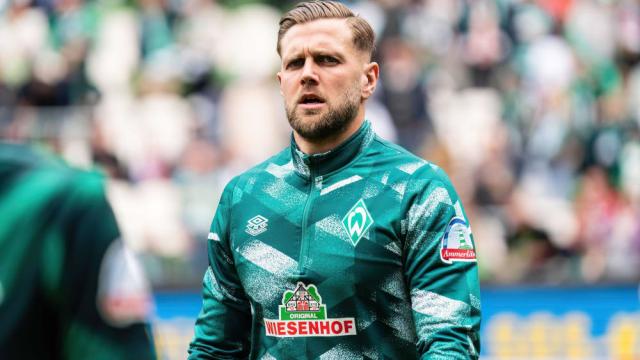 莱万都以出 莱万都以出