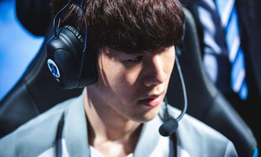 这让后防线 这让后防线