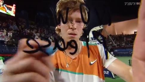 外引起了轩 外引起了轩