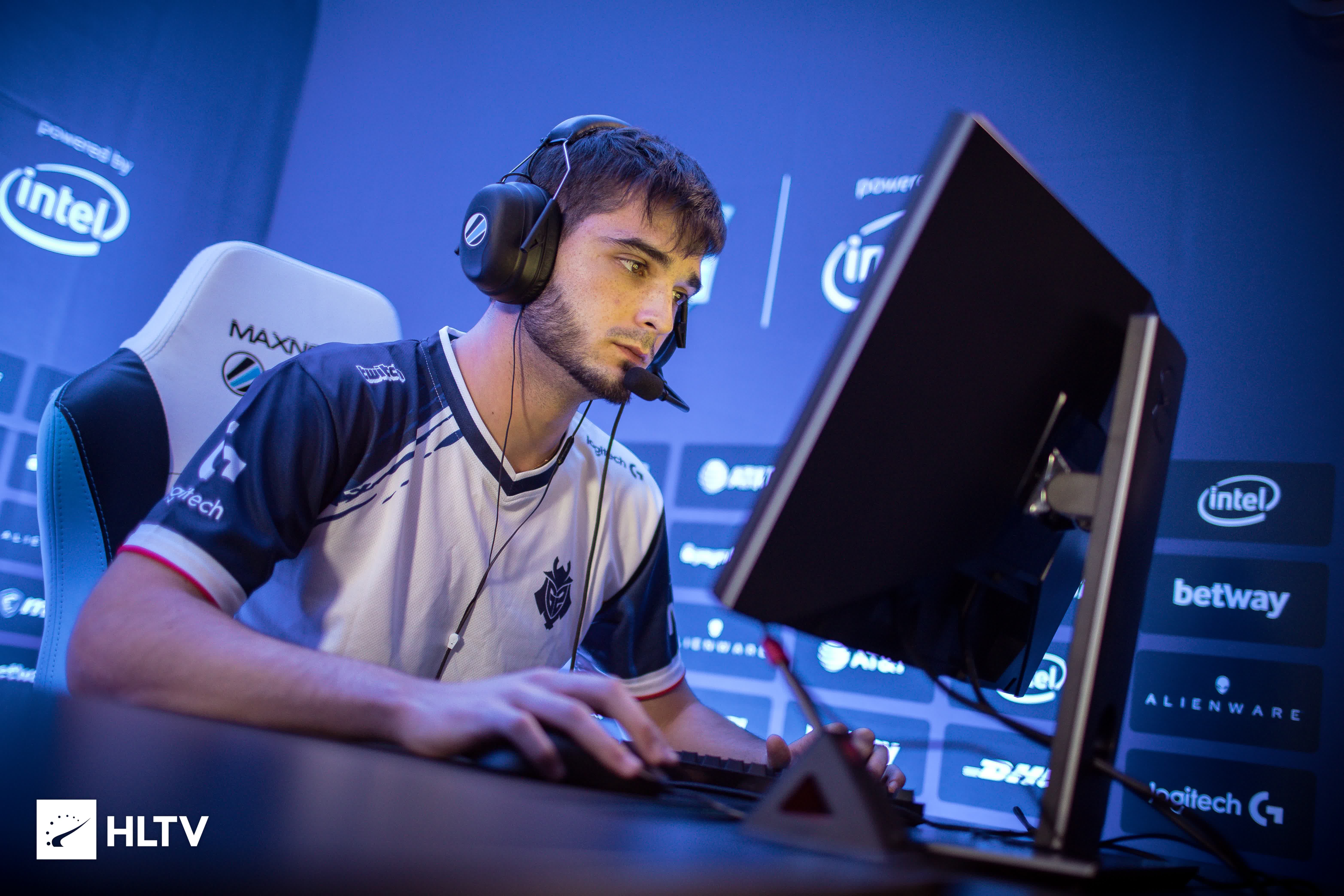 次上演了令 次上演了令