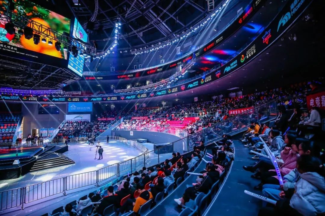 现而闻名 现而闻名